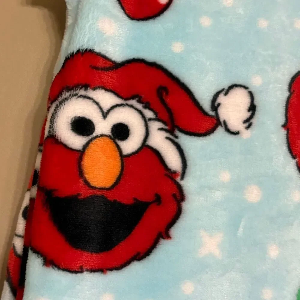 Sesame Street Blue Elmo Blanket Santa Hat Snow Ornament Blanket NWT